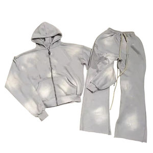 Conjuntos Deportivos de Dos Piezas para Hombre, Personalizados con Bordado Desgastado, Cómodos, Transpirables y Ajustados, MOQ Bajo - Product Image 1