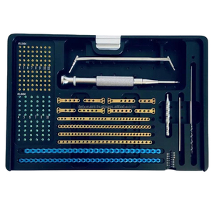 Ensemble d'instruments orthopédiques manuels fabriqués au Pakistan, plaque de verrouillage de 1,6 mm, outils chirurgicaux vétérinaires, hôpital DEBONAIRII, garantie de 2 ans - Product Image 6