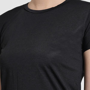 Conjunto de camiseta y pantalones cortos de manga corta para mujer de alta calidad 2025, precio de fábrica, conjunto doble de dos piezas con logotipo personalizado para mujer - Product Image 6