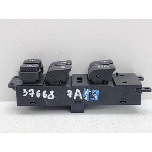 Panneau de commande central des fenêtres SSANGYONG Korando 2ème Série 202008578 672960 (10>) - Product Image 6