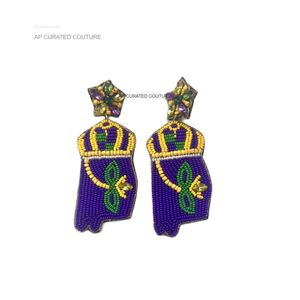 Pendientes colgantes de cuentas de calidad superior de tendencia 2025 hechos a mano Mardi Gras Krewe colección festiva pendientes personalizados - Product Image 1