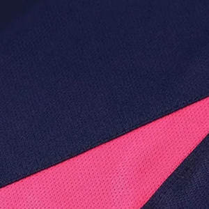 Ropa deportiva, sublimado uniforme de fútbol, jersey de cuello redondo hecho en poliéster con pantalones cortos, uniforme de fútbol con nombre de equipo personalizado - Product Image 6