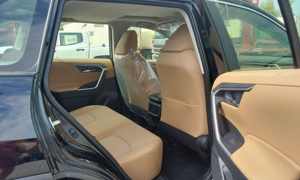 TOYOTA RAV-4 XLE-G ESSENCE AUTOMATIQUE D'OCCASION EN BON ÉTAT - Product Image 2