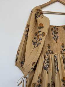 Vestido Maxi Indio con Cuello en V y Mangas Acampanadas, Bordado con Ojales, 100% Algodón, Ecológico, Antiarrugas - Product Image 4