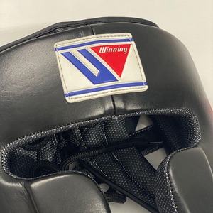 Équipement d'entraînement professionnel de kickboxing, protège-têtes Winning à vendre, protège-têtes personnalisés de Muay Thai, protège-têtes à lacets MMA, protège-têtes pour femmes - Product Image 5