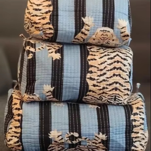 Pratique bohème coton grande trousse de maquillage voyage en plein air cosmétique pochette à glissière avec poches intérieures en métal bouton grande capacité - Product Image 1