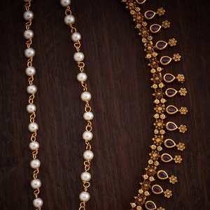 Boucles d'oreilles à pompons Antique Matil 156893 pour occasions de mariage - Product Image 3
