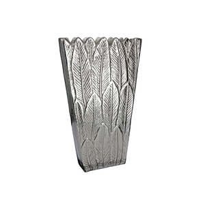 Jarrones de flores de aluminio con acabado de níquel para mesa, jarrones de flores al por mayor, jarrones modernos elegantes de la mejor calidad de la India - Product Image 1