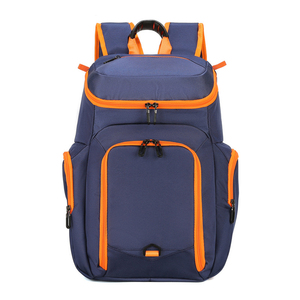 Mochila grande unisex para gimnasio con función impermeable Venta caliente Logotipo personalizado Sublimación Baloncesto Diseño deportivo y compartimento para zapatos - Product Image 2