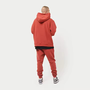 Pull à capuche surdimensionné rouge piment pour homme 80% coton 20% polyester ourlet côtelé poignets décolleté croisé épaules tombantes - Product Image 3