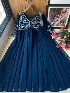 Robe Ethnique Anarkali Georgette Brodée Qualité Premium (* 4 Mtr Flair) Georgette Lourde Avec Broderie et Couture Fantaisie - Product Image 2