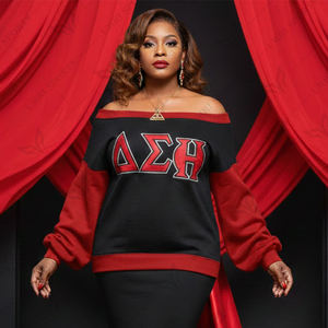 อุมริ สปอร์ต ดีไซน์ เสื้อเชิ้ตผู้หญิงปักเพชร สร้างแบรนด์ของคุณเอง เสื้อผ้าสั่งทำจำนวนมาก เป็นมิตรกับสิ่งแวดล้อม ทรงเข้ารูป ผ้าธรรมชาติ - Product Image 3