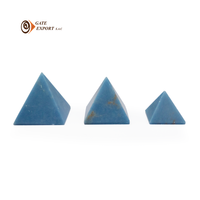 Pyramide en célestine 100% naturelle du Pérou, travail artisanal, pierre précieuse décorative, bonnes vibrations énergétiques pour l'amour et la relaxation