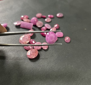 Redleaf Offre Spéciale mélange forme coupe pierre rubis naturelle coupe à facettes fine qualité rubis rouge pierre précieuse en vrac pour la fabrication de bijoux pierre rubis - Product Image 3