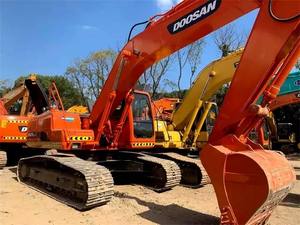 Excavatrice sur chenilles d'occasion coréenne 22 tonnes DOOSAN DH225LC Bonne performance DOOSAN DH215 DH220LC DX225LC DH225LC DH225LC à vendre - Product Image 3