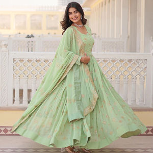 Hecho a mano bordado 3 piezas Salwar Kameez pakistaní nuevo estilo Casual fiesta de mujer viste trajes de vestir a la venta en 2025 - Product Image 4
