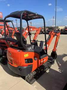 Mini-excavatrice sur chenilles Kubota KX018-4, excavatrice compacte sur chenilles pour travaux agricoles, construction et aménagement paysager - Product Image 4