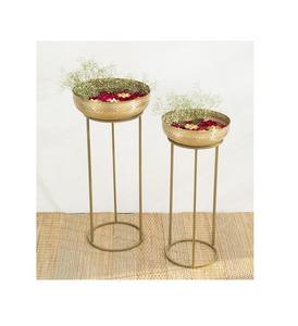 Ensemble de deux Urli de fleurs en laiton de couleur or avec des Urli décoratifs de forme ronde de qualité supérieure à un prix abordable - Product Image 3