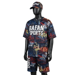 Conjunto deportivo ligero de poliéster para hombre, conjunto corto de malla atlética, tela transpirable de 160 GSM, colores llamativos, logotipo personalizado para conjuntos masculinos - Product Image 4