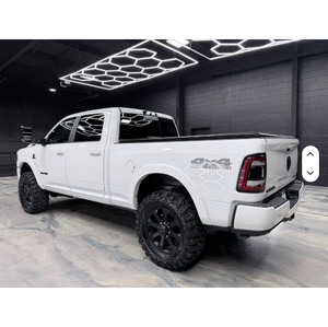 Ramz 2500 Laramie Night Edition Diesel 4x4 Tout-Terrain d'occasion en excellent état, modèle 2021 - Product Image 2