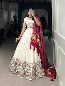 Designer Khadi coton Lehenga avec broderie de paillettes Travail Lehenga choli, demoiselles d'honneur lehenga, mariage fonction porter Lehenga. - Product Image 5