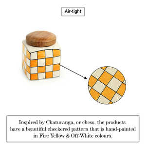 Shatranj Bocaux et bouteilles de stockage multi-usages en céramique 480 ML 10.9 cm peints à la main Lot de 2 hermétiques - Product Image 5