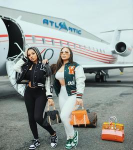 Veste de baseball universitaire en laine 100% pour hommes coupe ajustée de qualité supérieure broderie de logo personnalisable vente en gros de rue personnalisable - Product Image 2