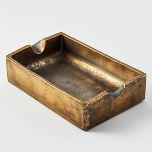 Cendrier à cigares en métal fait main de qualité supérieure, matériau durable de haute qualité, aspect poli magnifique - Product Image 2