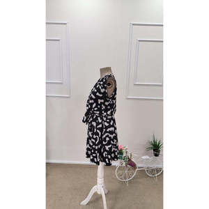 Robe courte à bretelles et col enroulé, ceinturée et à motifs pour femme, 36807 - Noir - Product Image 6
