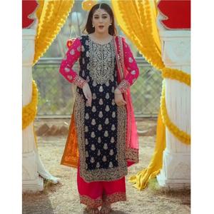 Salwar Kameez Pakistaní de Primera Calidad con Bordado de Alta Costura y Ajuste Cómodo Disponible a Precios Accesibles - Product Image 1