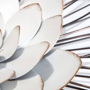 Nouvelle arrivée Accents muraux en forme de fleur de style unique avec couleur et taille personnalisées pour la maison et la décoration murale - Product Image 4