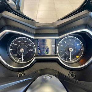 Scooter a Gas Yamaha X-Max 300 Iron - Product Image 2