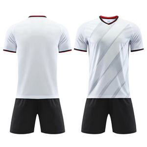 ชุดฟุตบอลย้อนยุคคุณภาพสูงแบบกำหนดเอง เสื้อฟุตบอลพิมพ์ลายด้วยความร้อน ผ้าโพลีเอสเตอร์ 100% คอวี แขนสั้น - Product Image 1