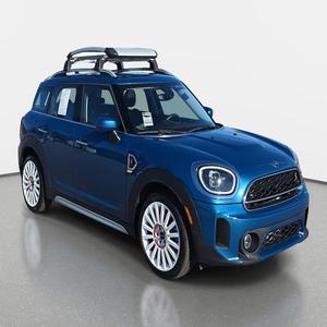 MINI Countryman Cooper S 2023, moteur 4 cylindres, essence, automatique, berline à hayon, 5 places - Product Image 1