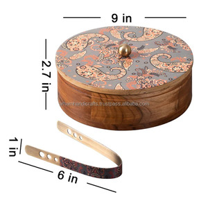 คุณภาพสูงไม้ Chapati กล่องไม้เซิร์ฟเวอร์หม้อไฟ Roti คอนเทนเนอร์สําหรับร้านอาหารในราคาต่ําโดย LUXURY CRAFTS - Product Image 1