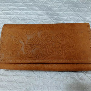 กระเป๋าหนังแท้พิมพ์ลายรักษ์โลก กระเป๋าถือและกระเป๋าโท้ท ขนาดมาตรฐาน - Product Image 1