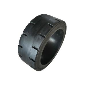 Nouveaux pneus pneumatiques et pleins en caoutchouc Topwer 18.00-25 21-25 avec longue garantie, adaptés aux grues frontales, grues à portique, chargeuses - Product Image 3