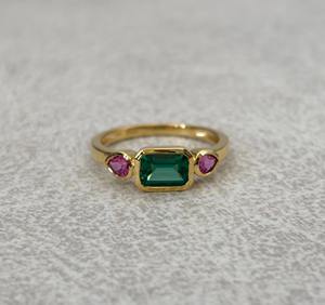 Anillo de Piedras Preciosas de Rubí Rosa Esmeralda Natural en Oferta, Anillo de Plata de Ley 925 con Baño de Oro Vermeil, Joyería de Diseño al por Mayor - Product Image 5