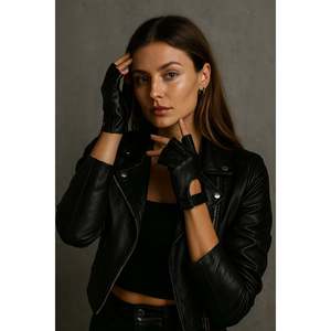 Gants en cuir à demi-doigts avec détails en velcro pour femme Eld22 - Noir - Product Image 3