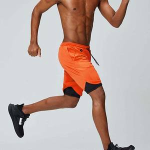 Vente en gros de shorts de jogging de course pour hommes personnalisés, nouveau design, taille haute, séchage rapide, 2 couches, motif solide avec poches - Product Image 5