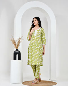 <b>Women's</b> Floral Hand Block Print Cotton Kurta <b>Pant</b> Set <b>Formal</b> Ethnic Indian Wear <b>for</b> Wholesale & Export Daily Wear Top - Product Image 2