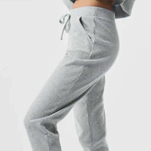 Pantalones Jogger acanalados de moda para Mujer | Joggers ligeros y transpirables con textura acanalada, cintura elástica y puños - Product Image 6
