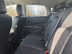 Usado Clean 2024 Mitsu-bishi Outlander Sport SE 4WD - Product Image 5