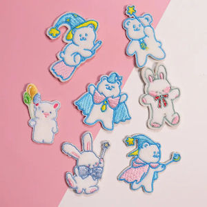 Fabricant OEM Écussons de broderie à repasser avec logo personnalisé 3D Écussons brodés pour machines de Noël pour chemises chapeaux sweats à capuche - Product Image 3