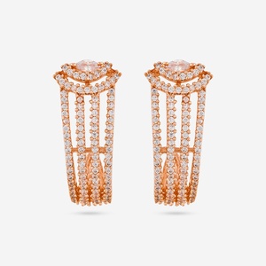 Boucles d'oreilles clous couronne vintage en zircon, boucles d'oreilles créoles tendance religieuses en acier inoxydable et laiton avec perle pour les fêtes - Product Image 5
