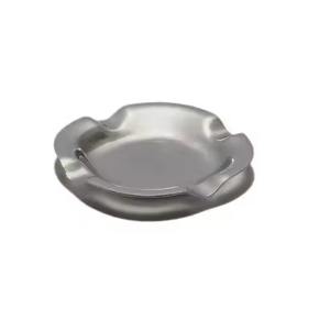 Cendriers en métal aluminium modernes faits à la main avec des tailles personnalisées et des motifs décoratifs pour la maison, le restaurant ou l'hôtel - Product Image 4