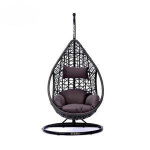 สร้างขึ้นเพื่อเฟอร์นิเจอร์หวายกลางแจ้งที่มีความทนทานช่วยเพิ่มสวนของคุณด้วยความสง่างามเหนือกาลเวลา - Product Image 4