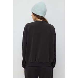 เสื้อสเวตเชิ้ตเนื้อผ้านุ่มแบบพื้นฐาน ผลิตจากผ้าตุรกี - Product Image 4