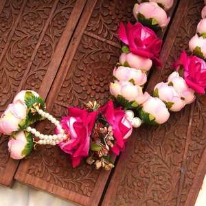 Lot de 2 colliers de fleurs artificielles Shubh Vivah faits à la main, cadeau pour le marié, fleurs de mariée pour anniversaire de mariage - Product Image 3