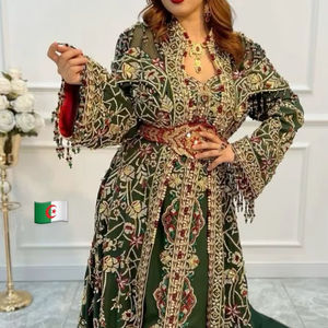 2025 @ Belle broderie pour femme sur une superbe robe Caftan avec perles de verre en cristal embellies, Dabka, perles, travail de la pierre - Product Image 1